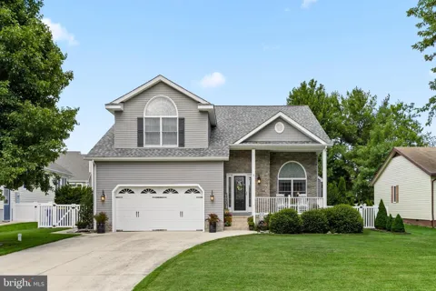 781 HICKMAN DRIVE