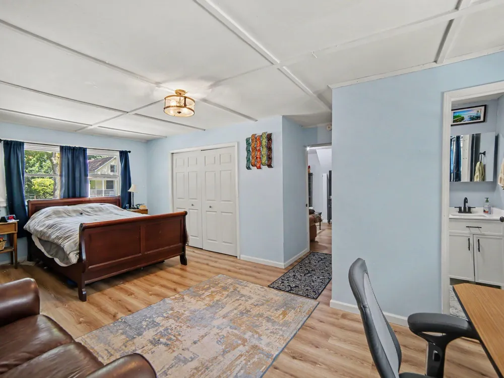 612 E Melendy Street Ludington, MI 49431