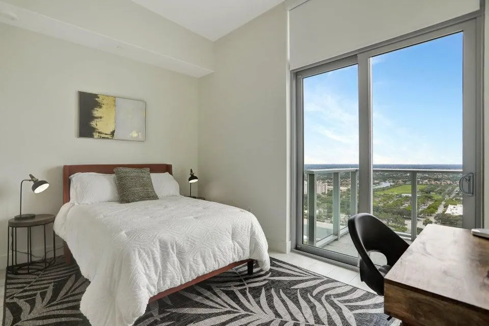 2000 METROPICA WAY #2607 Sunrise, FL 33323