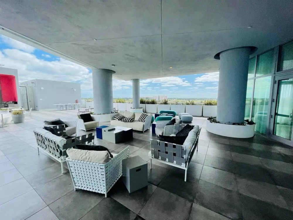 2000 METROPICA WAY #2607 Sunrise, FL 33323