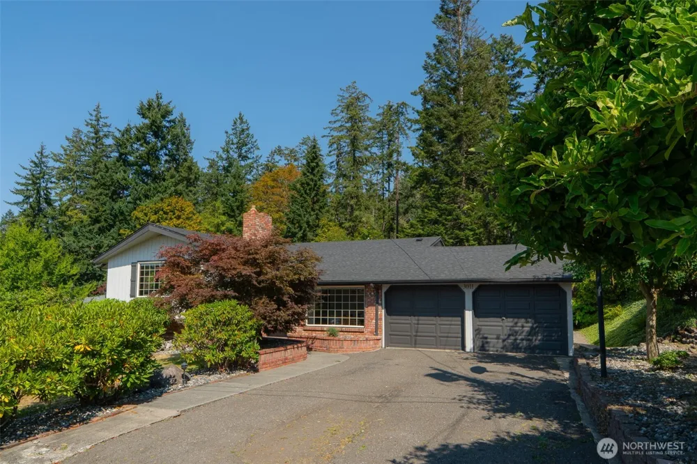3011 SE Regent Street Port Angeles, WA 98362