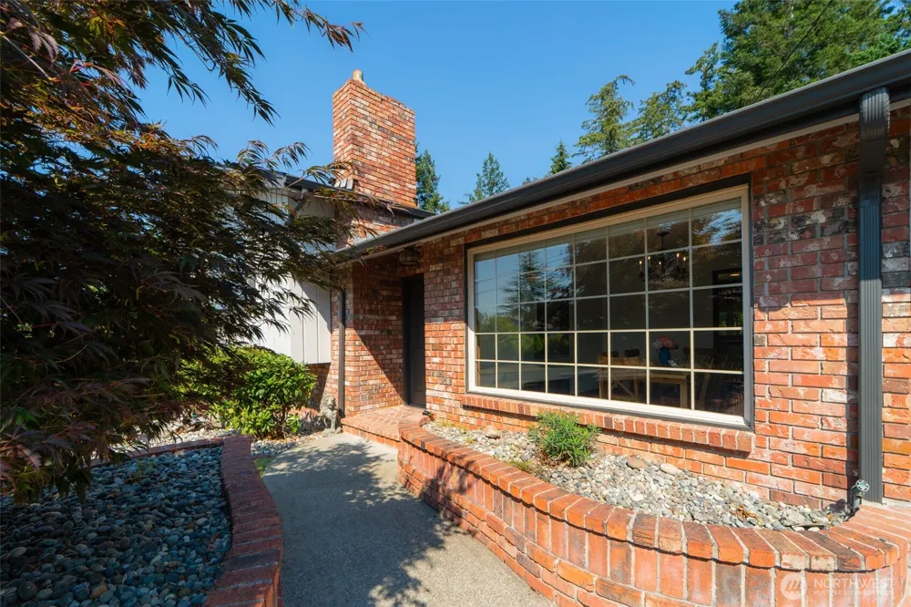 3011 SE Regent Street Port Angeles, WA 98362