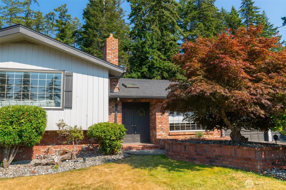 3011 SE Regent Street Port Angeles, WA 98362