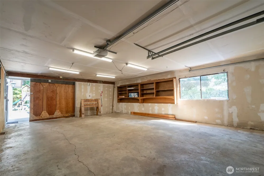 3011 SE Regent Street Port Angeles, WA 98362