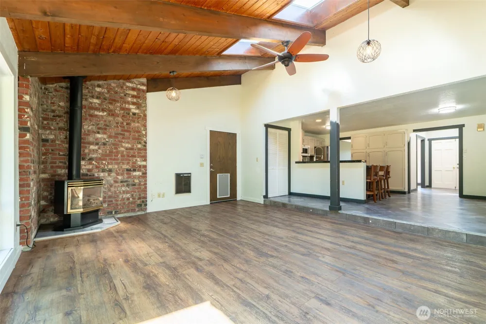 3011 SE Regent Street Port Angeles, WA 98362
