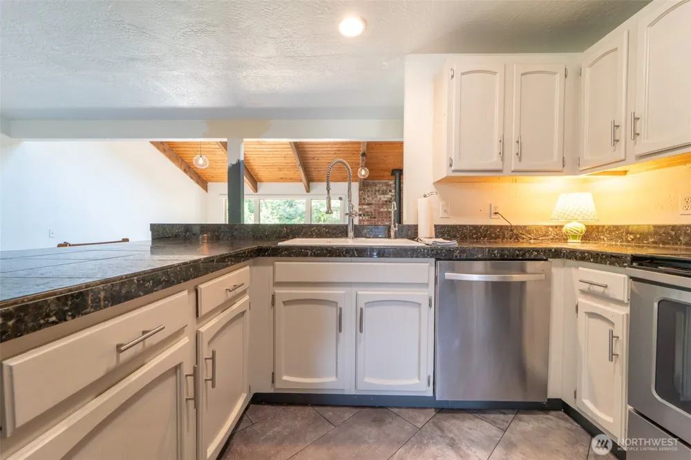 3011 SE Regent Street Port Angeles, WA 98362