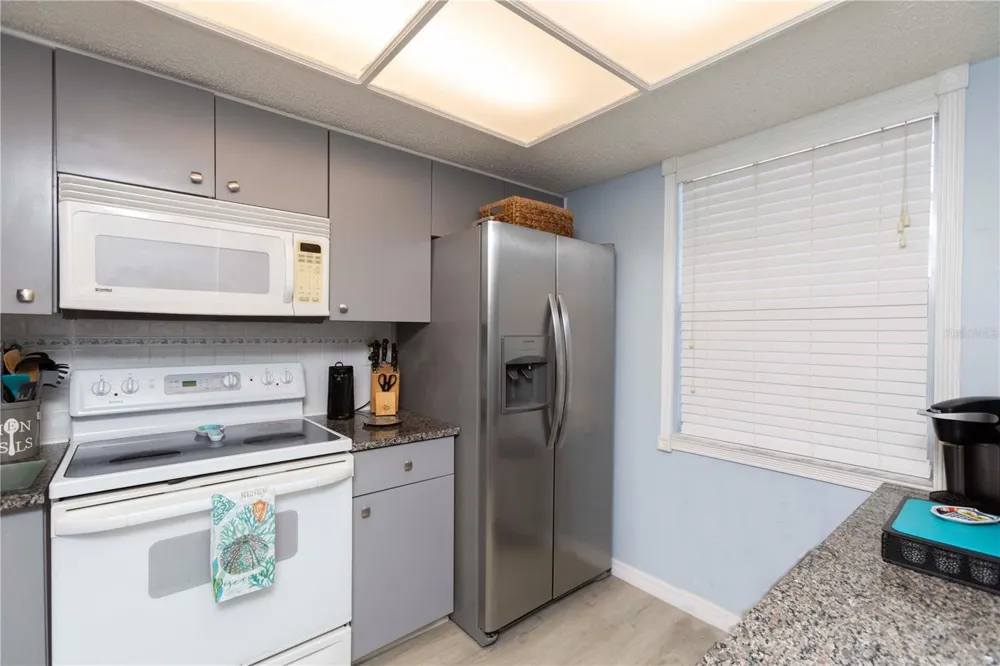 11140 CARRIAGE HILL DRIVE #4 Port Richey, FL 34668