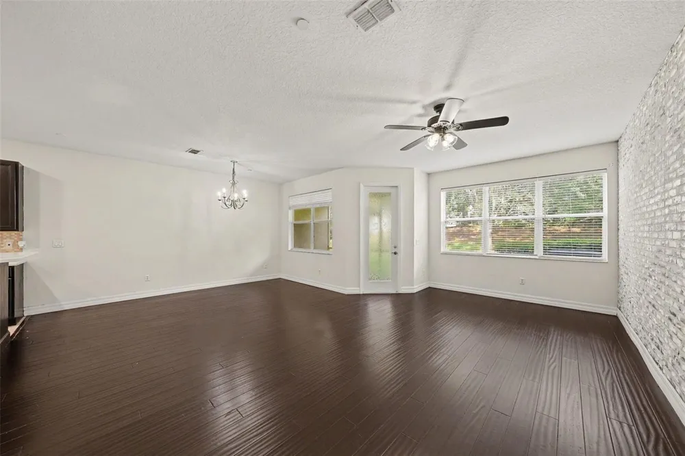 7422 TERRACE RIVER DRIVE Temple Terrace, FL 33637