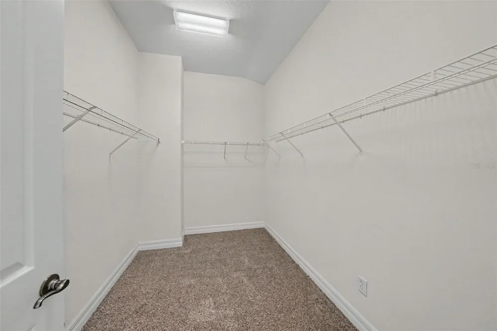 7422 TERRACE RIVER DRIVE Temple Terrace, FL 33637
