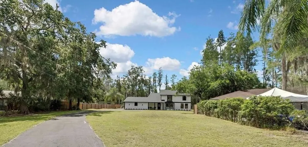 19003 CEDAR LANE Lutz, FL 33548