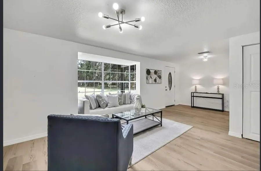 19003 CEDAR LANE Lutz, FL 33548