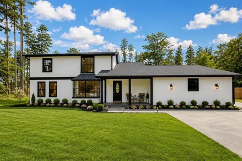 19003 CEDAR LANE