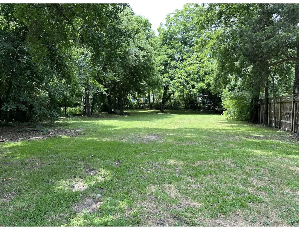 111 Pecan Street Terrell, TX 75160