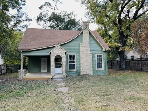 111 Pecan Street