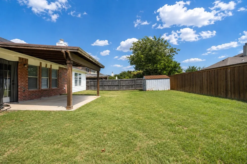 4306 Wood Stone Circle Corinth, TX 76208