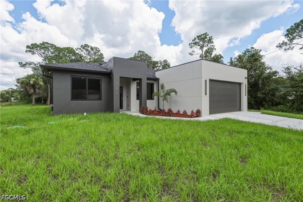 Roosevelt Avenue Lehigh Acres, FL 33936