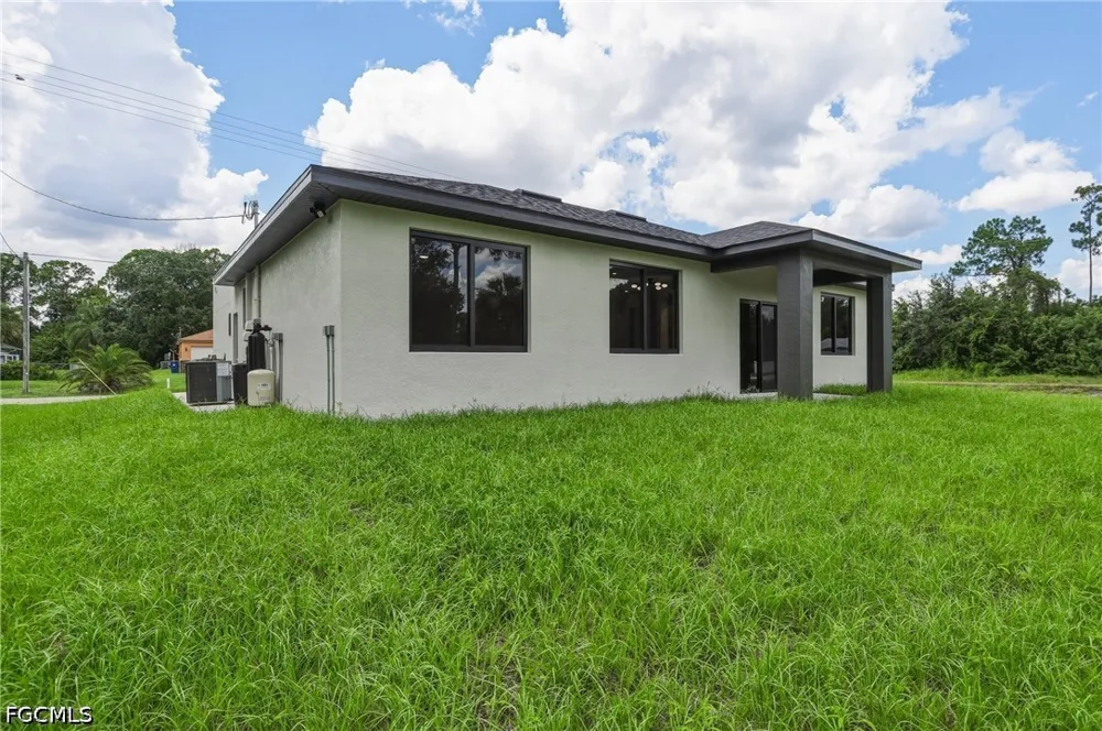 Roosevelt Avenue Lehigh Acres, FL 33936