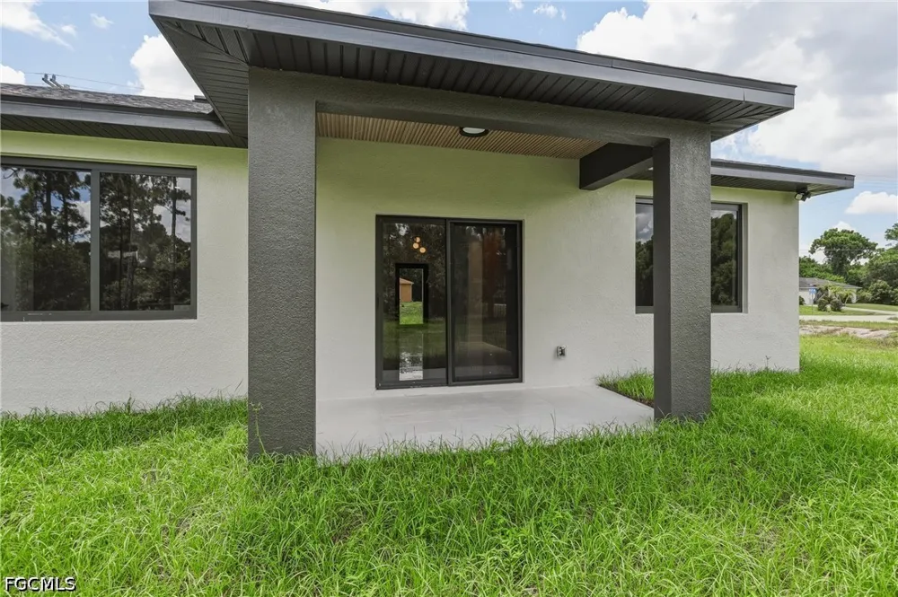 Roosevelt Avenue Lehigh Acres, FL 33936