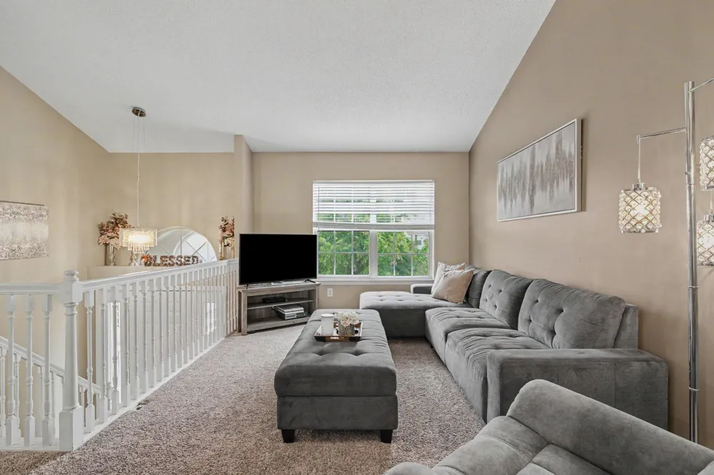 393 Princeton Drive South Lyon, MI 48178