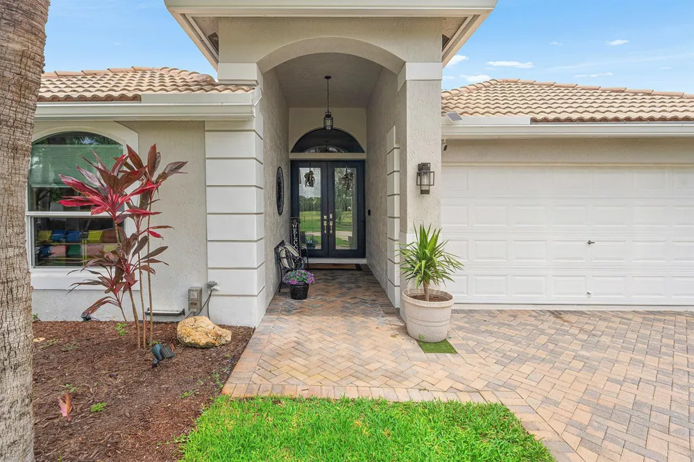 5641 FOUNTAINS DRIVE S #5641 Lake Worth, FL 33467