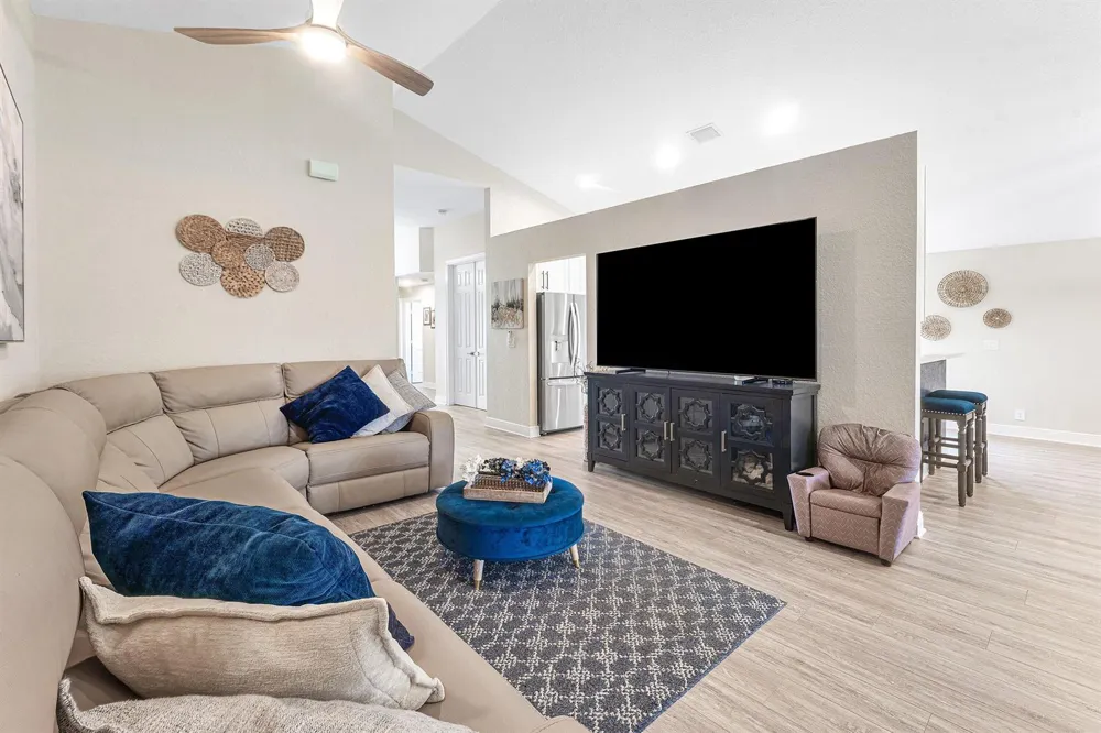 5641 FOUNTAINS DRIVE S #5641 Lake Worth, FL 33467