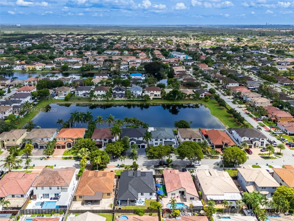 16362 SW 53rd Ter Miami, FL 33185