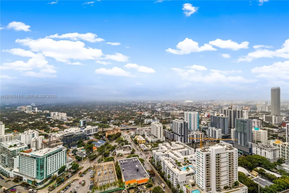 60 SW 13th St #4001 Miami, FL 33130