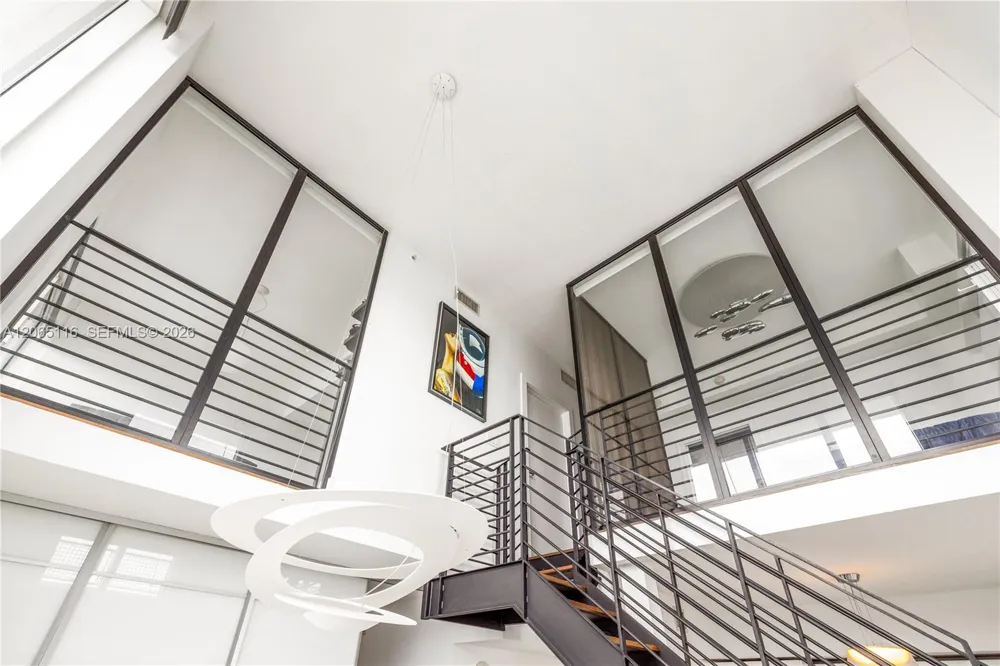60 SW 13th St #4001 Miami, FL 33130
