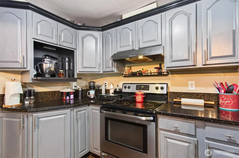 236 Laverne Drive Kalama, WA 98625