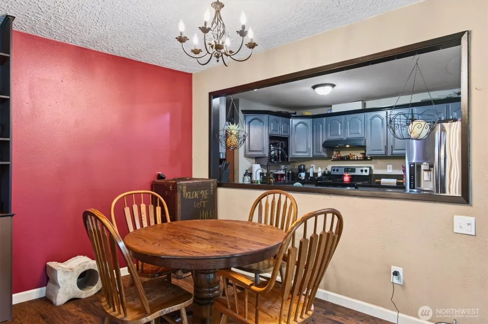 236 Laverne Drive Kalama, WA 98625
