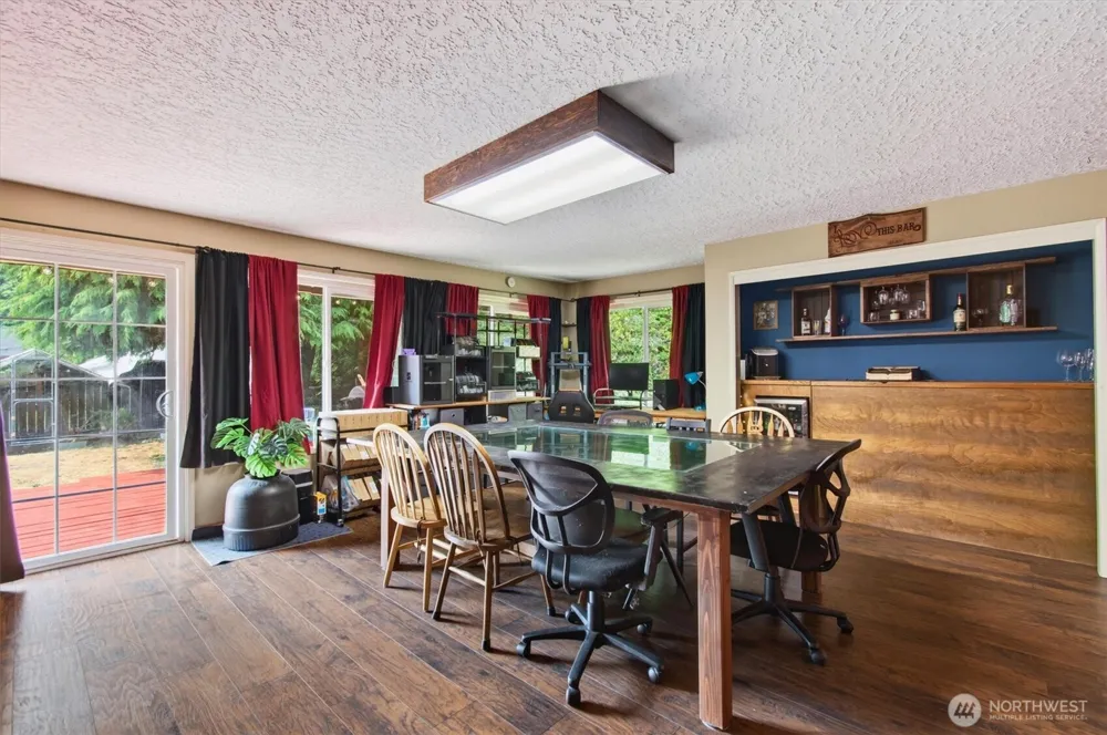 236 Laverne Drive Kalama, WA 98625