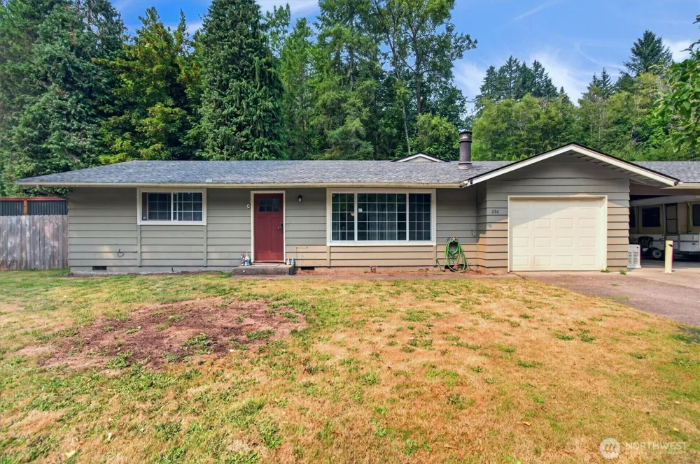 236 Laverne Drive Kalama, WA 98625