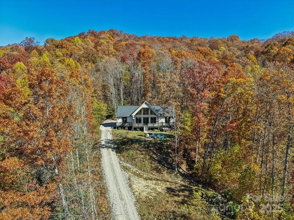 242 Crossview Drive Bryson City, NC 28713