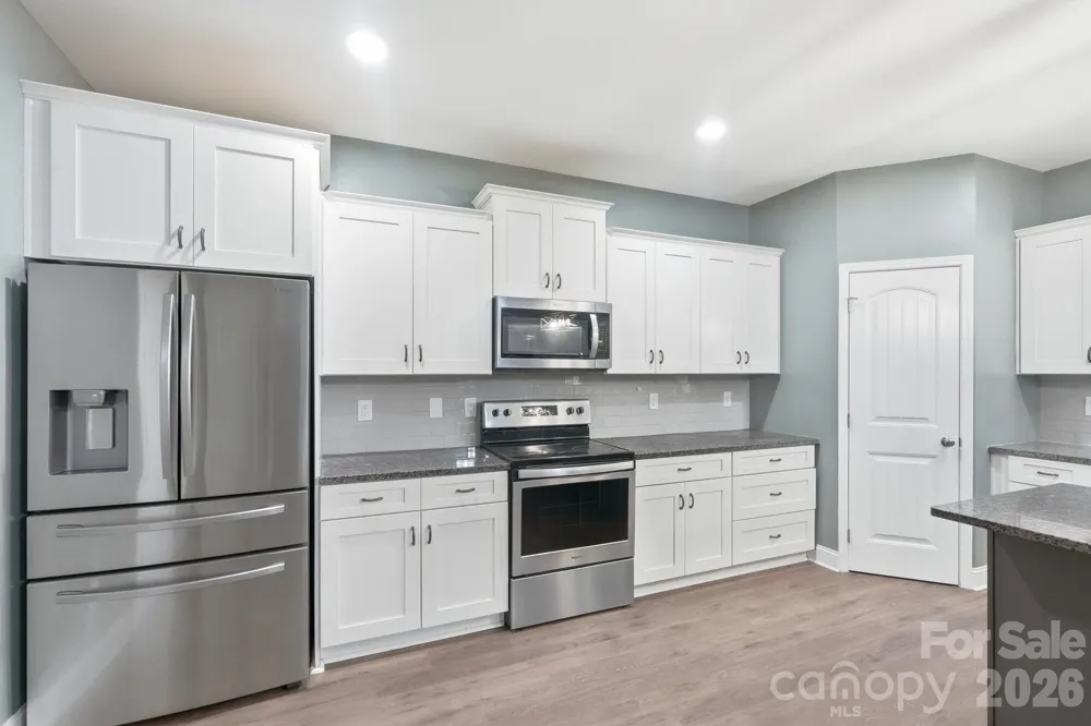 3675 W Bay Drive Sherrills Ford, NC 28673