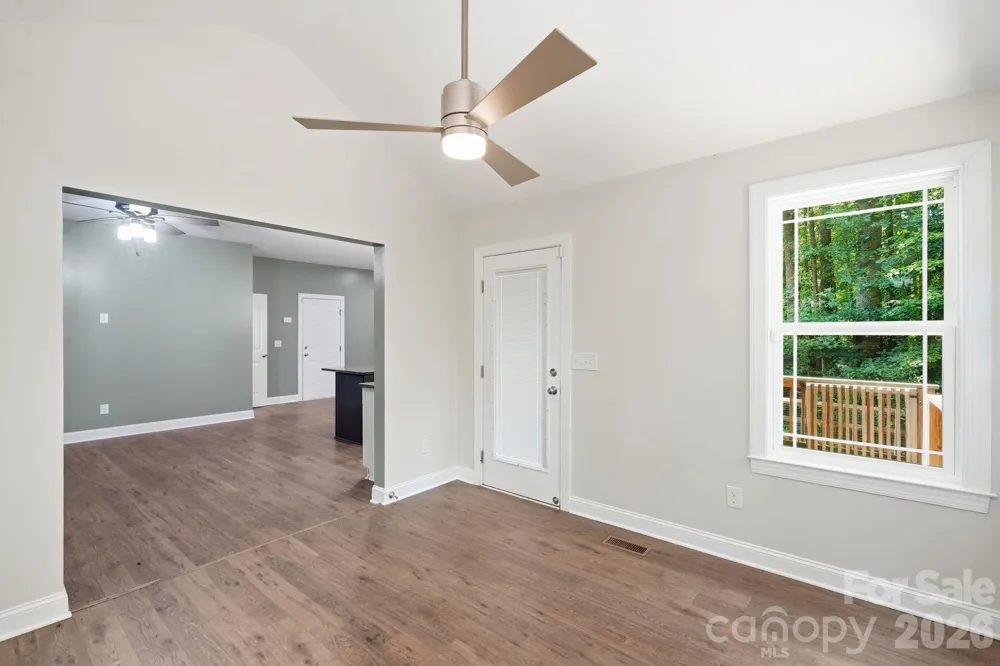 3675 W Bay Drive Sherrills Ford, NC 28673