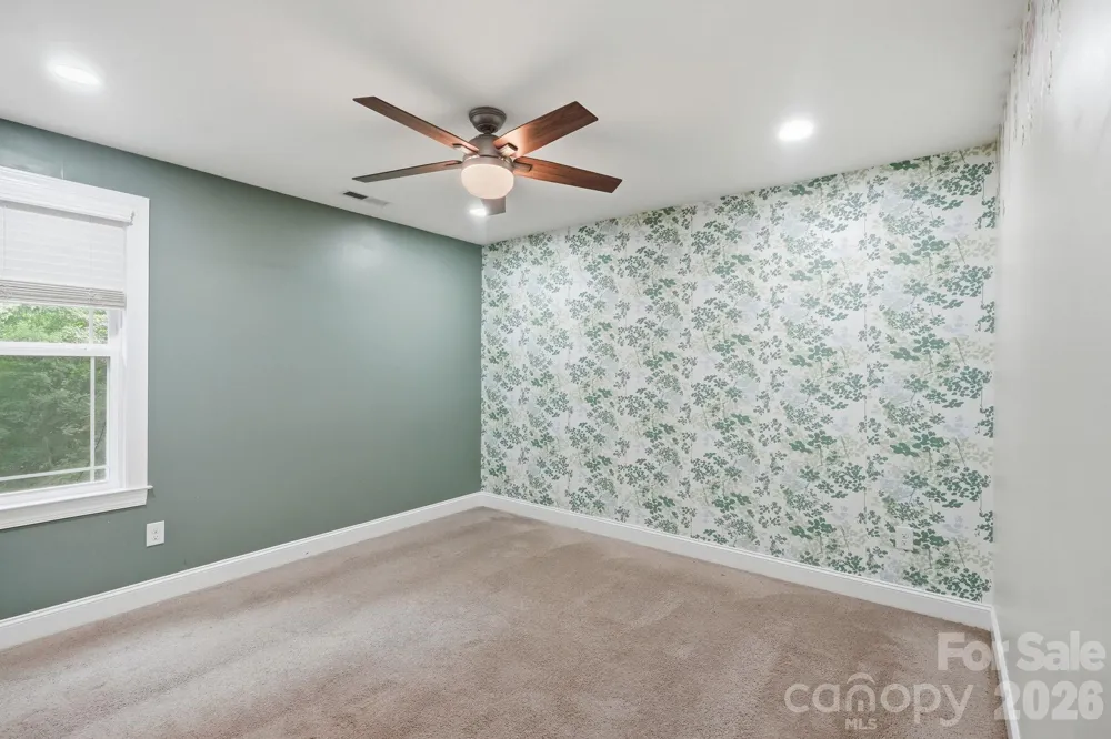 3675 W Bay Drive Sherrills Ford, NC 28673