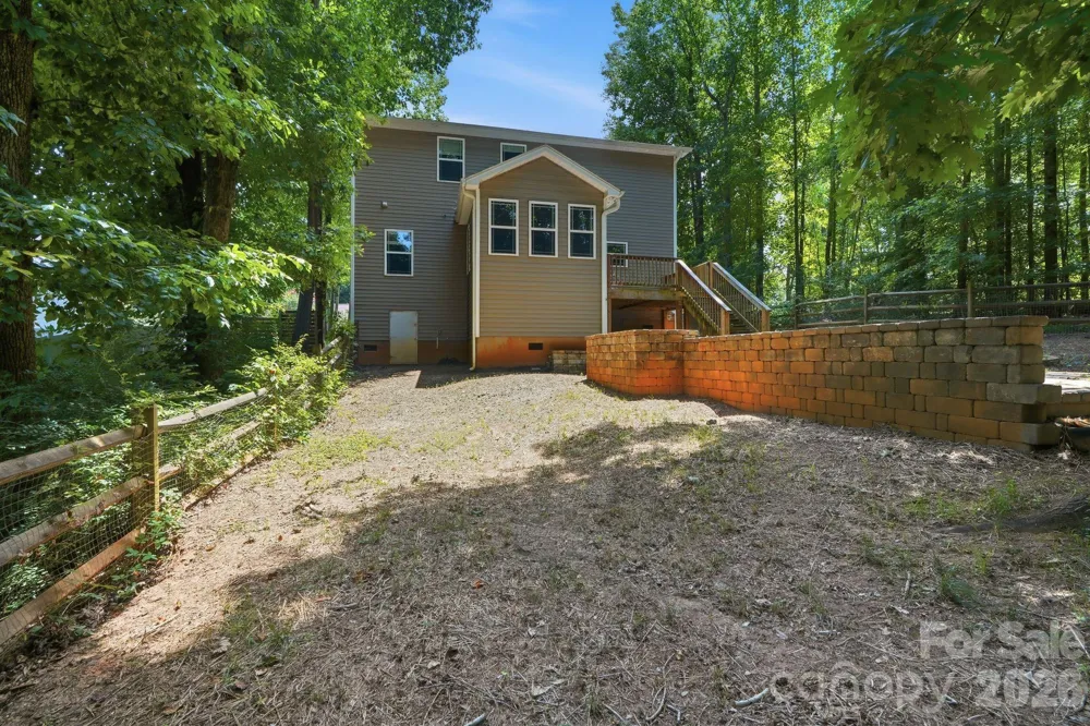 3675 W Bay Drive Sherrills Ford, NC 28673