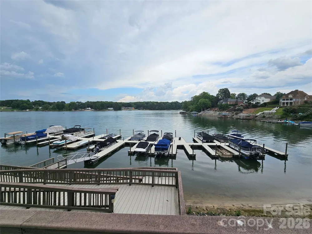 3675 W Bay Drive Sherrills Ford, NC 28673