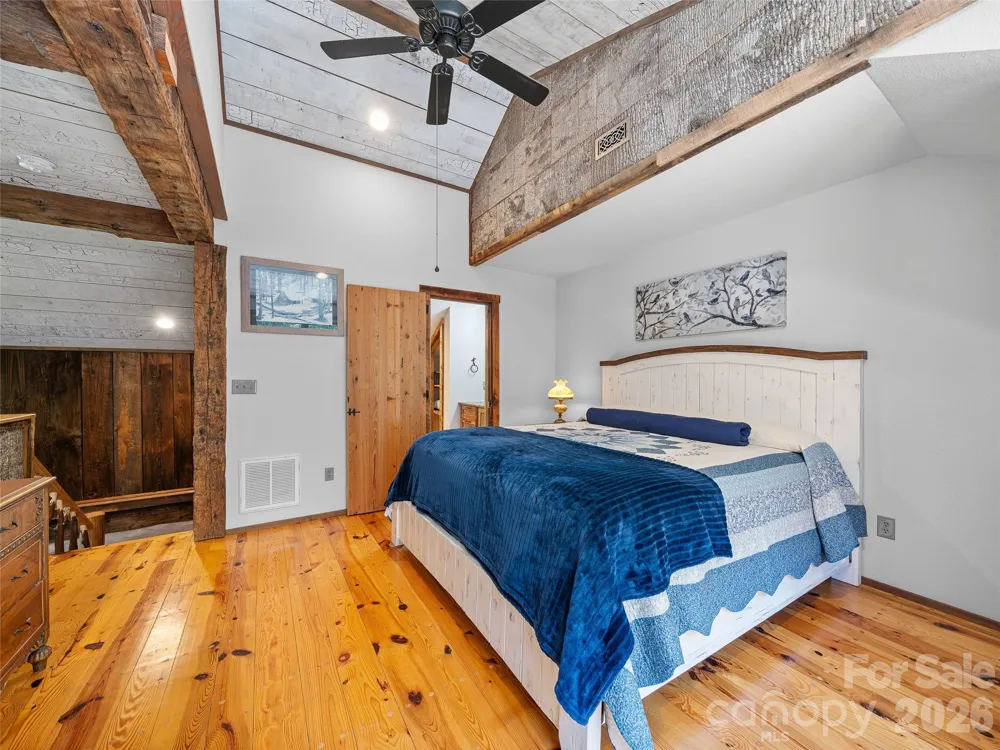 503 White Pine Lane Bakersville, NC 28705