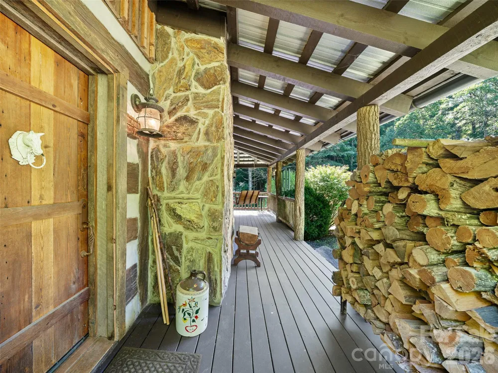 503 White Pine Lane Bakersville, NC 28705