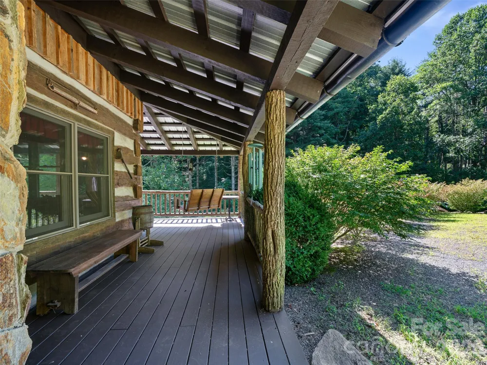 503 White Pine Lane Bakersville, NC 28705