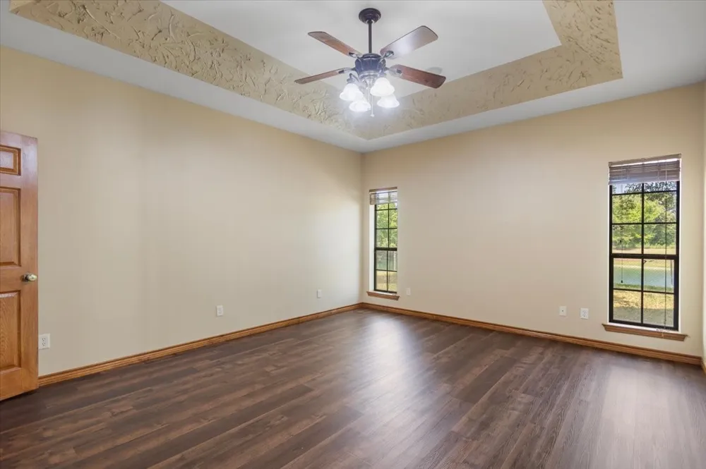 2777 Vz County Road 1810 Grand Saline, TX 75140