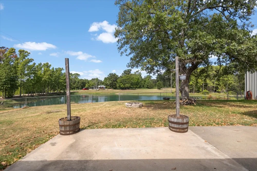 2777 Vz County Road 1810 Grand Saline, TX 75140