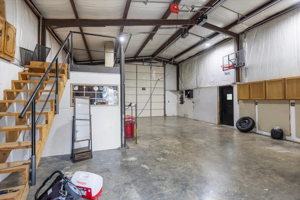 2777 Vz County Road 1810 Grand Saline, TX 75140
