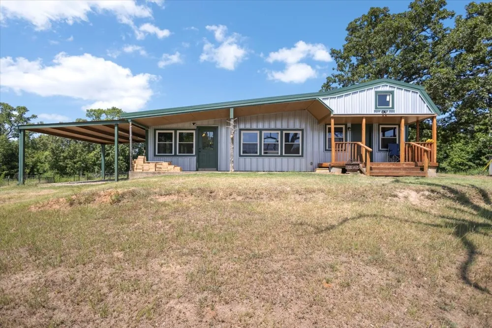 2777 Vz County Road 1810 Grand Saline, TX 75140