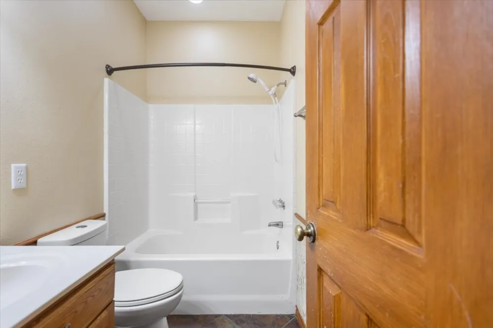 2777 Vz County Road 1810 Grand Saline, TX 75140