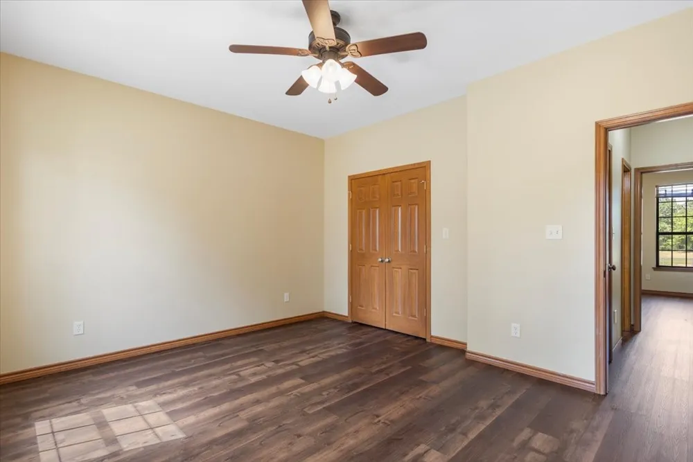 2777 Vz County Road 1810 Grand Saline, TX 75140