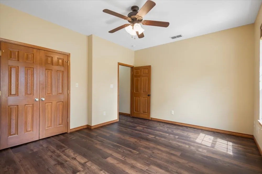 2777 Vz County Road 1810 Grand Saline, TX 75140