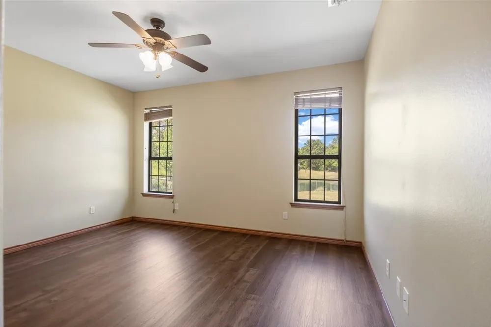 2777 Vz County Road 1810 Grand Saline, TX 75140