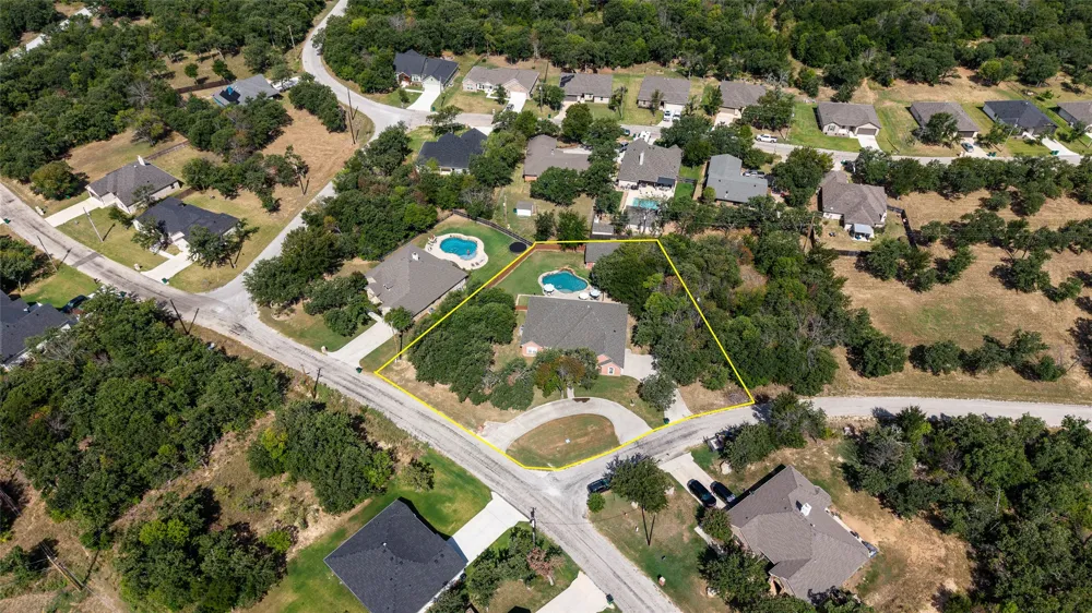 814 Haynie Drive Runaway Bay, TX 76426